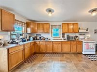 1813 14TH Street, Menominee, MI 49858