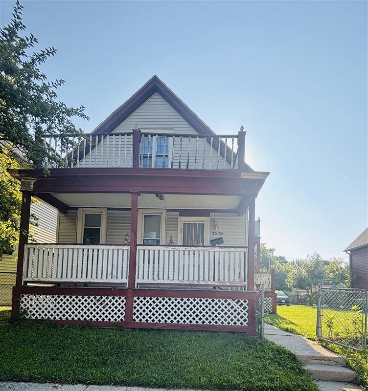 2530 N 17th STREET, Milwaukee, WI 53206