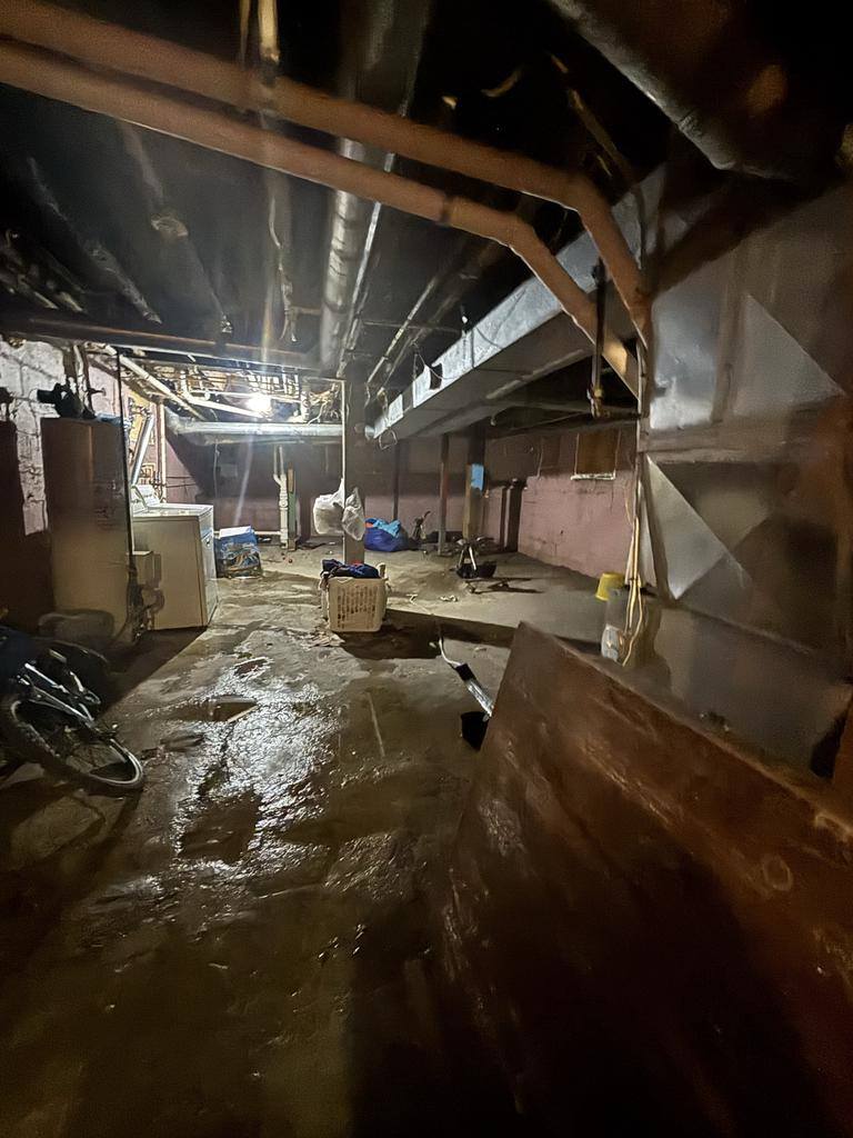 2530 N 17th STREET, Milwaukee, WI 53206