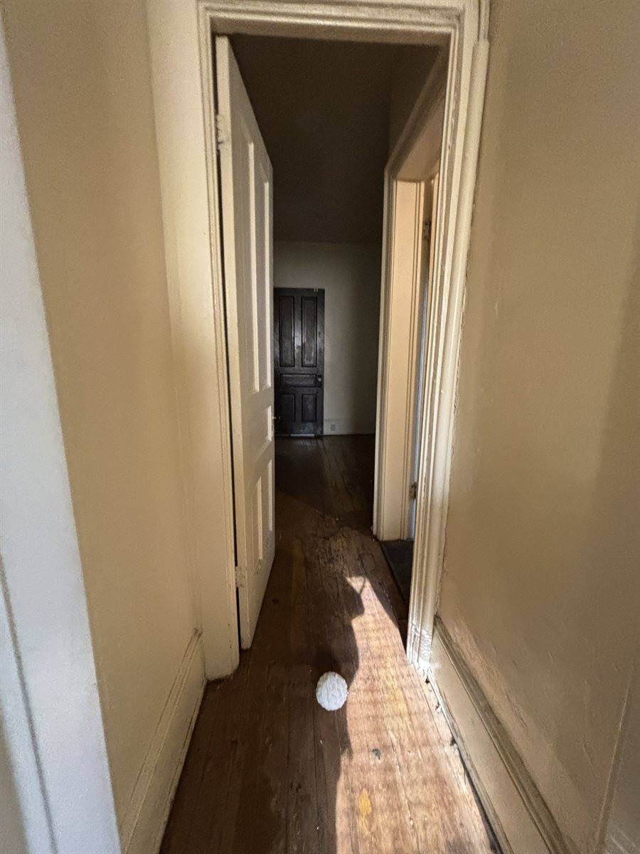 2960 North Palmer St, Milwaukee, WI 53212