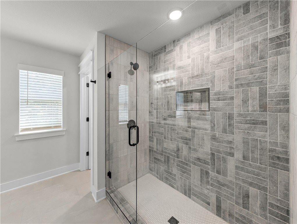 30 Benwick Lane, Bella Vista, AR 72714