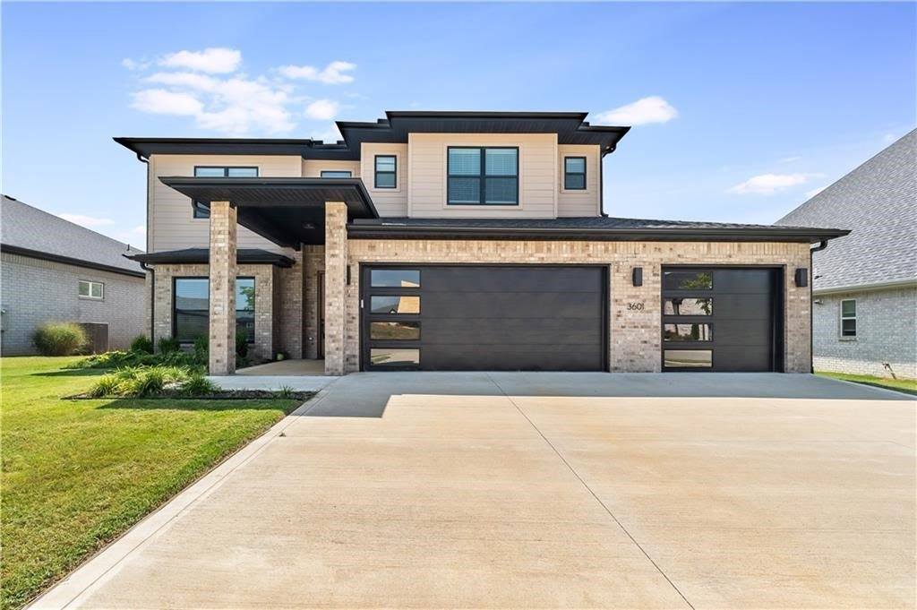 3601 SW Aurora Lane, Bentonville, AR 72713