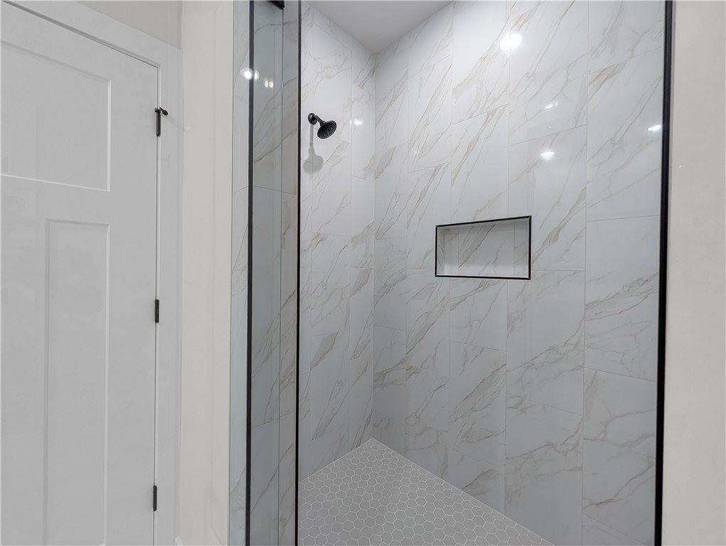 930 Moksha Street, Centerton, AR 72719