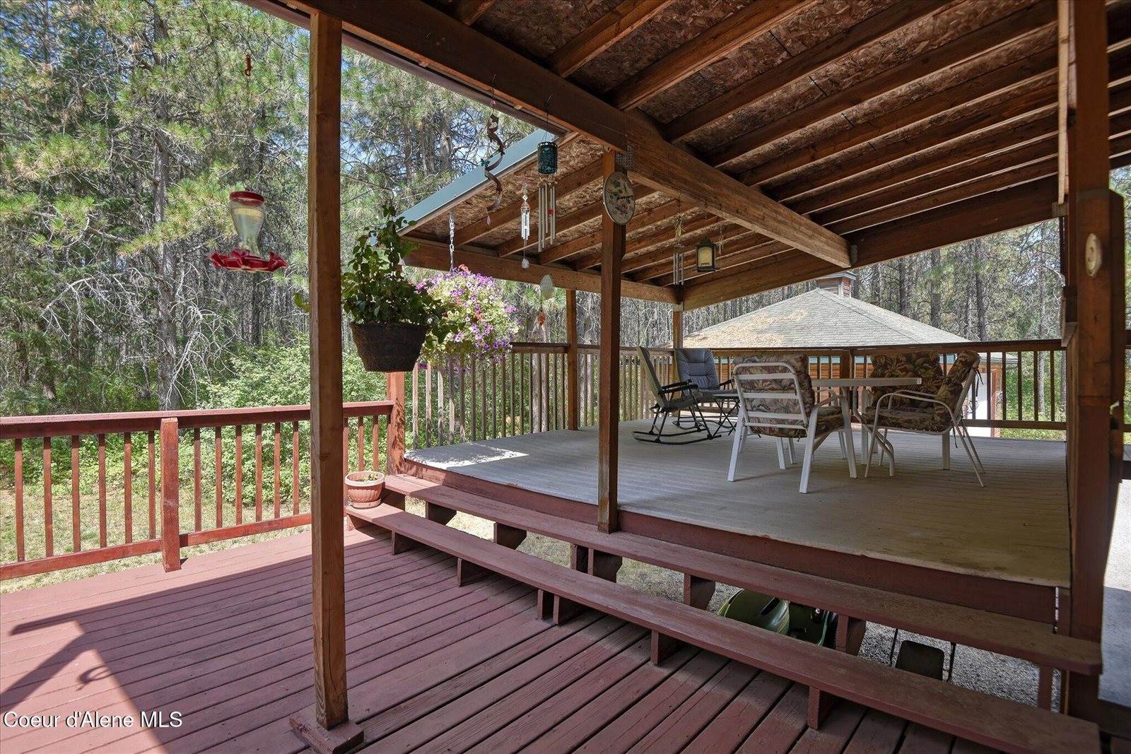 26923 North Bitterroot Ct, Athol, ID 83801