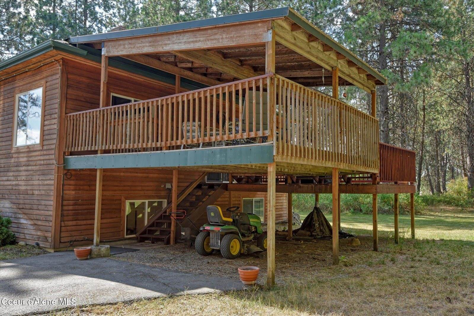 26923 North Bitterroot Ct, Athol, ID 83801