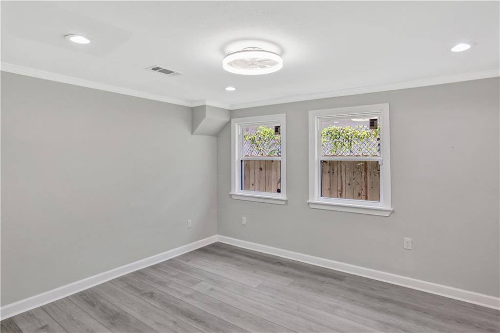 724 Thayer Street, New Orleans, LA 70114