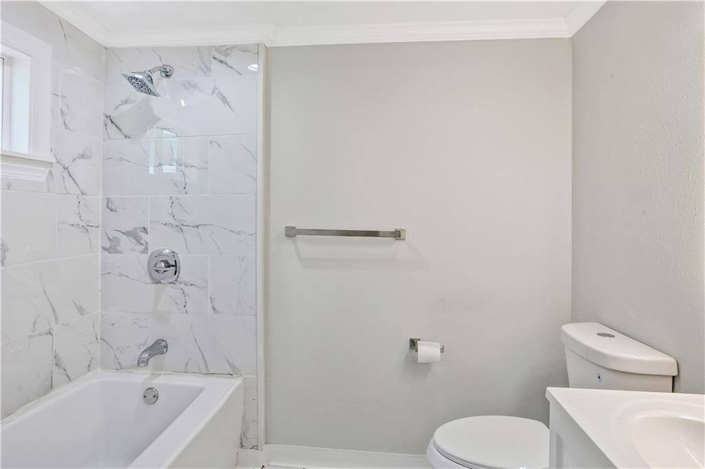 724 Thayer Street, New Orleans, LA 70114