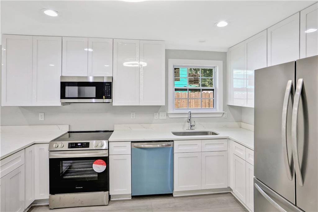 724 Thayer Street, New Orleans, LA 70114