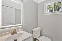 724 Thayer Street, New Orleans, LA 70114