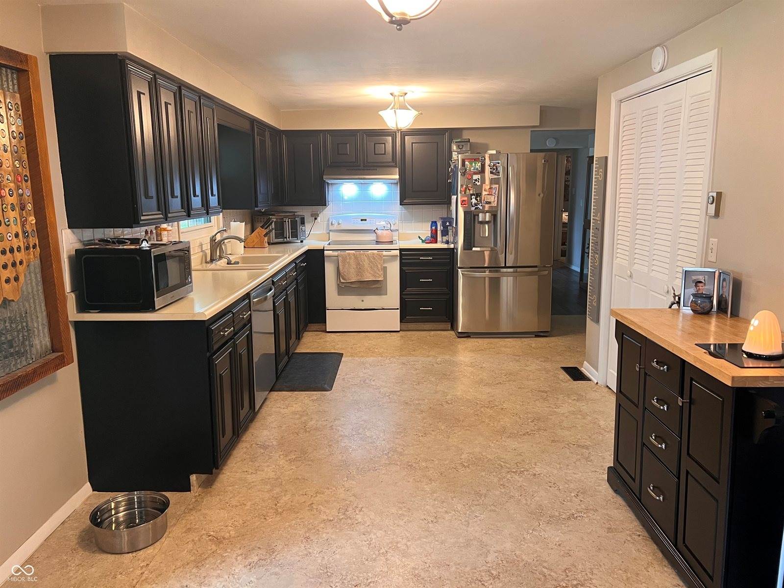 600 North Fir Tree Drive, Muncie, IN 47304