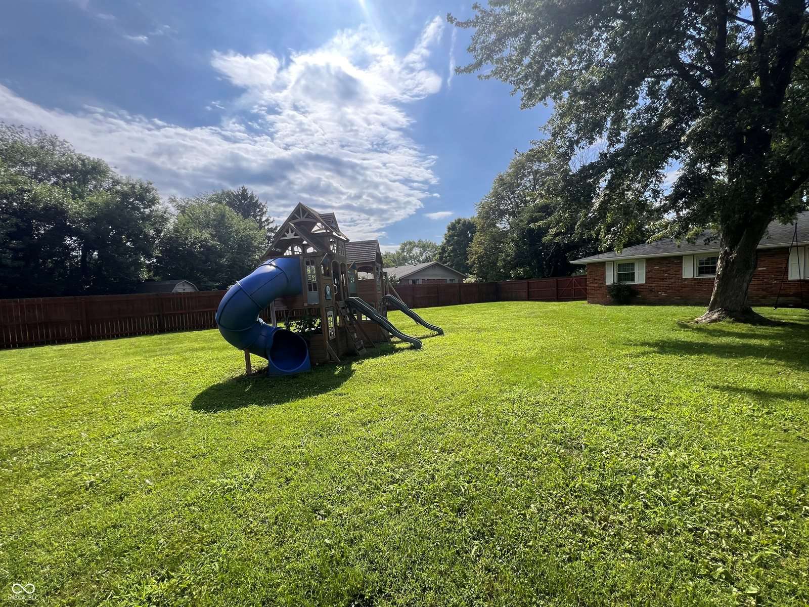 600 North Fir Tree Drive, Muncie, IN 47304