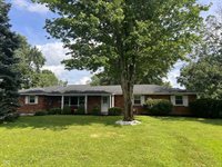 600 North Fir Tree Drive, Muncie, IN 47304