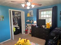 600 North Fir Tree Drive, Muncie, IN 47304