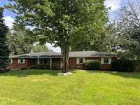 600 North Fir Tree Drive, Muncie, IN 47304