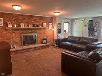 600 North Fir Tree Drive, Muncie, IN 47304