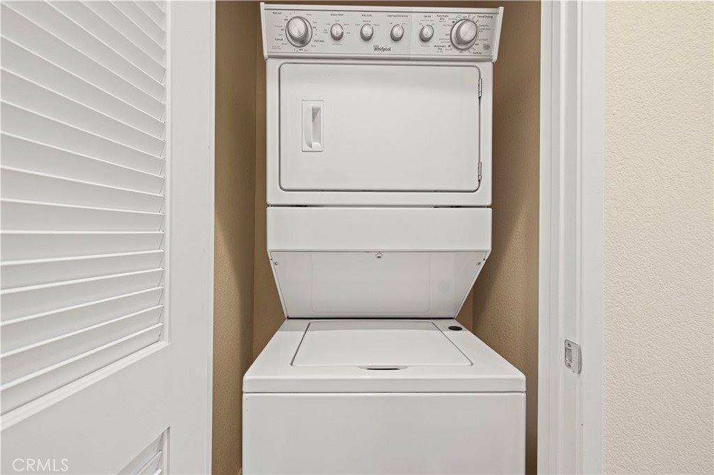 27274 Magnolia Lane, Valencia, CA 91354