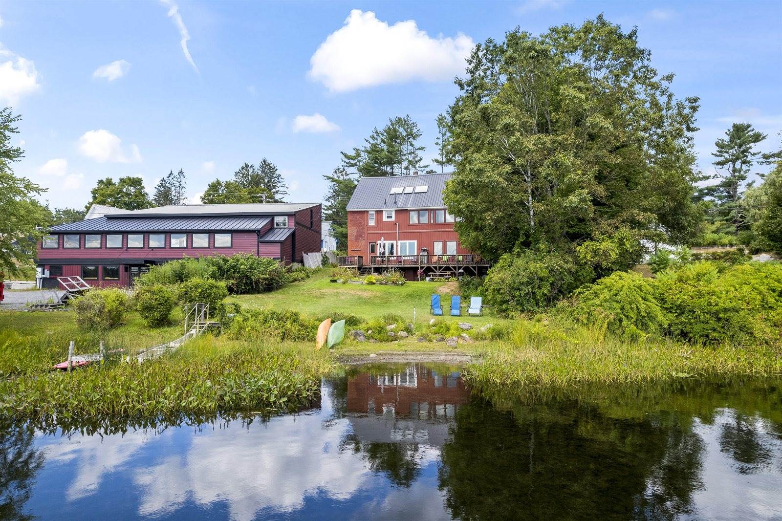 14 Main Street, Mount Vernon, ME 04352