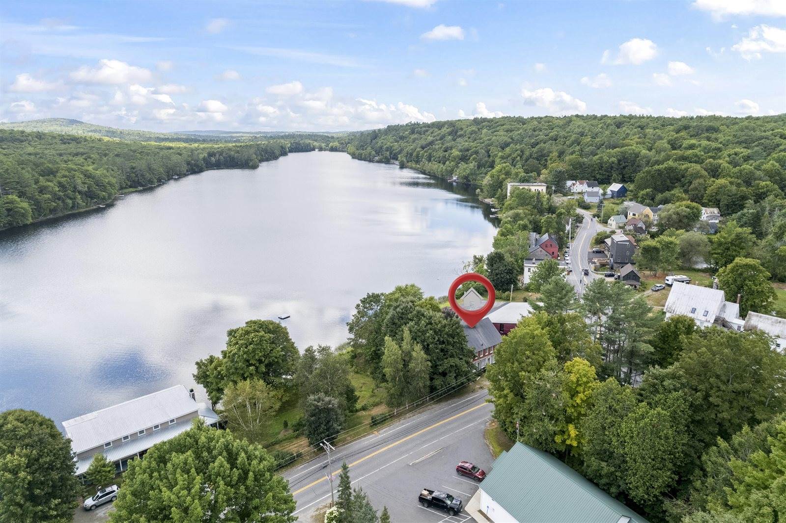 14 Main Street, Mount Vernon, ME 04352