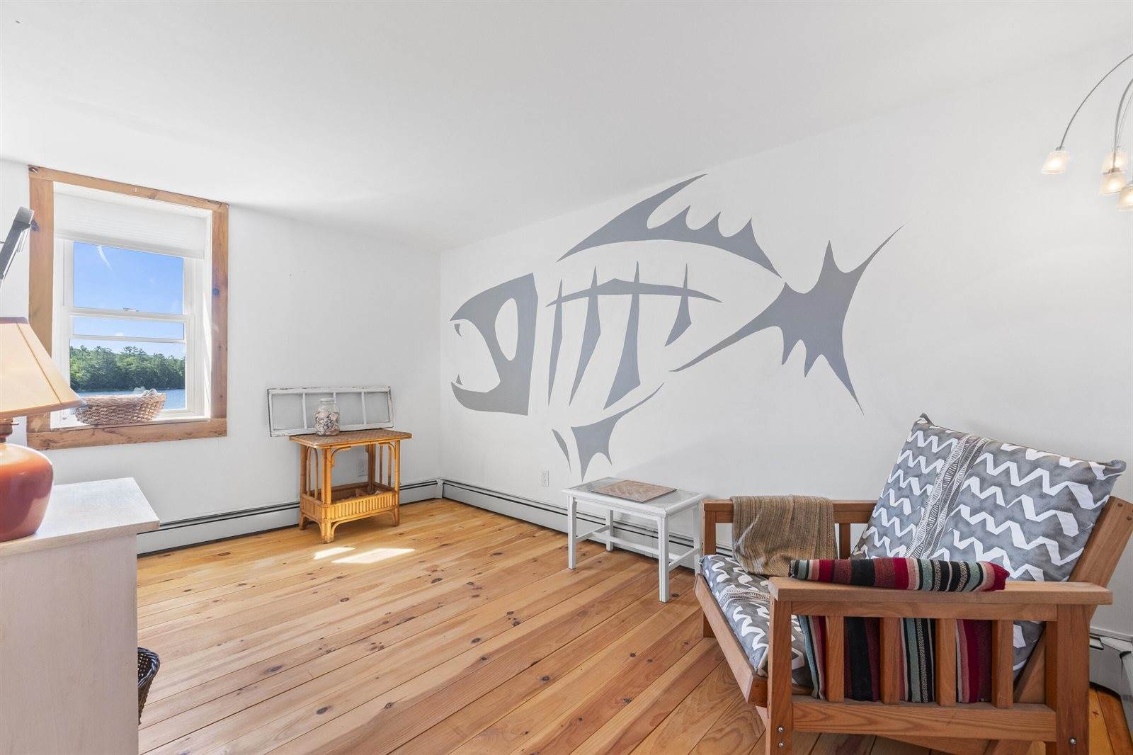 14 Main Street, Mount Vernon, ME 04352