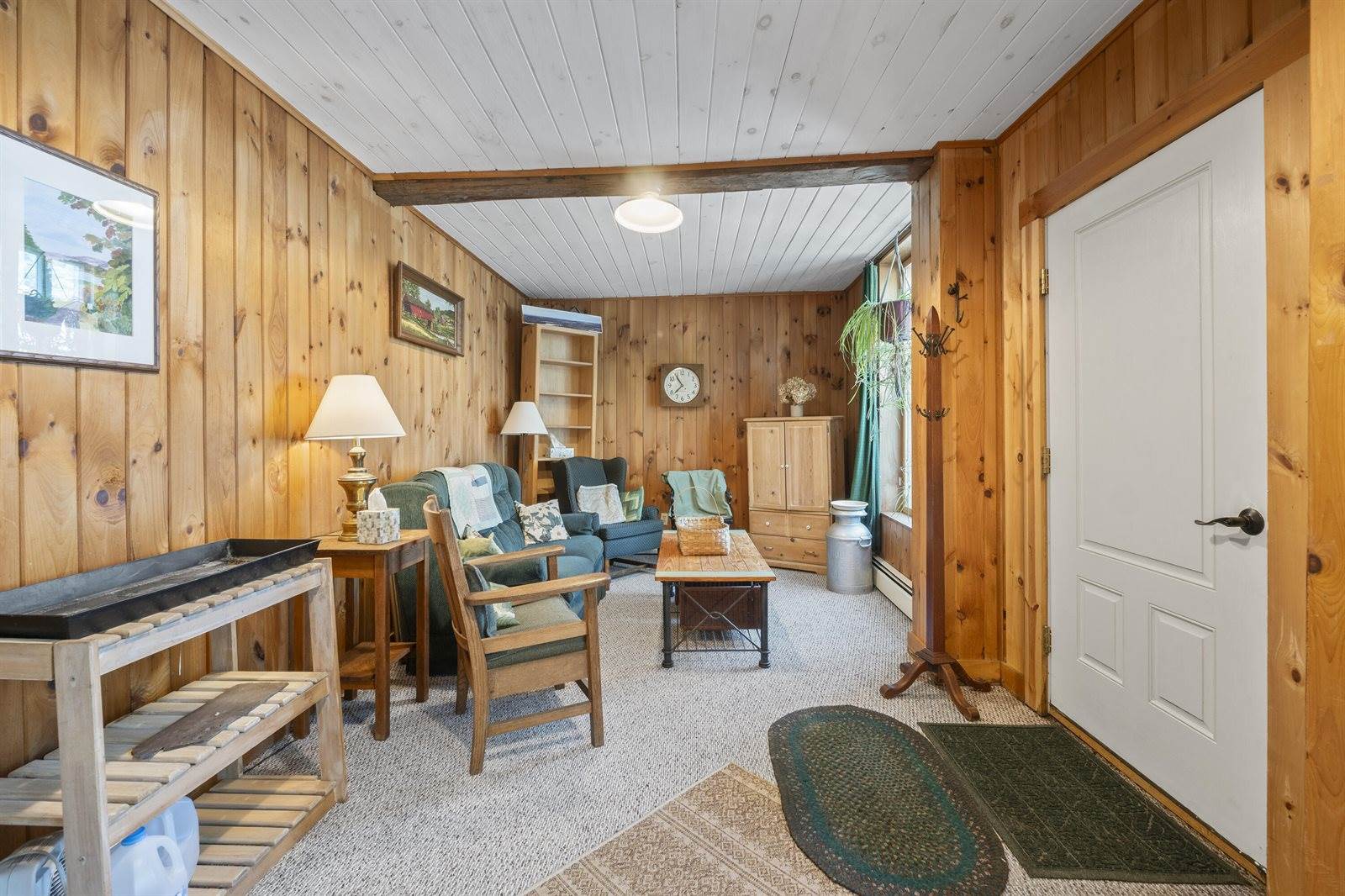 14 Main Street, Mount Vernon, ME 04352