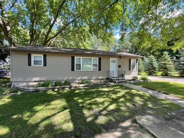 1605 Erie, Spirit Lake, IA 51360