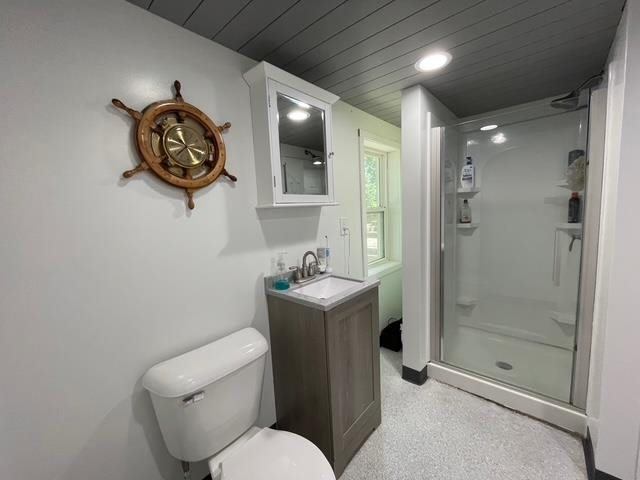 1605 Erie, Spirit Lake, IA 51360