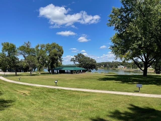 1605 Erie, Spirit Lake, IA 51360