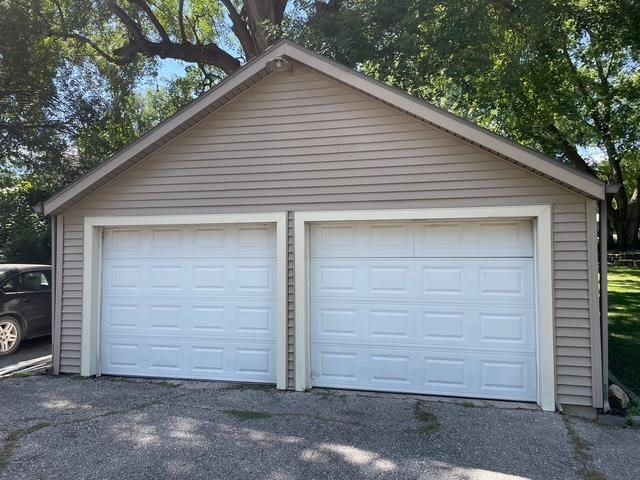 1605 Erie, Spirit Lake, IA 51360