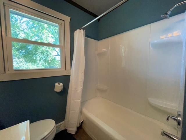 1605 Erie, Spirit Lake, IA 51360