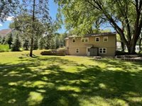 1605 Erie, Spirit Lake, IA 51360