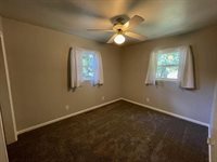 1605 Erie, Spirit Lake, IA 51360