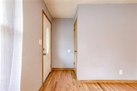 906 NW B Street, Blue Springs, MO 64015