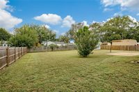 906 NW B Street, Blue Springs, MO 64015