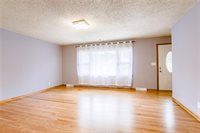 906 NW B Street, Blue Springs, MO 64015