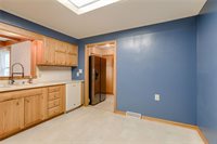 906 NW B Street, Blue Springs, MO 64015