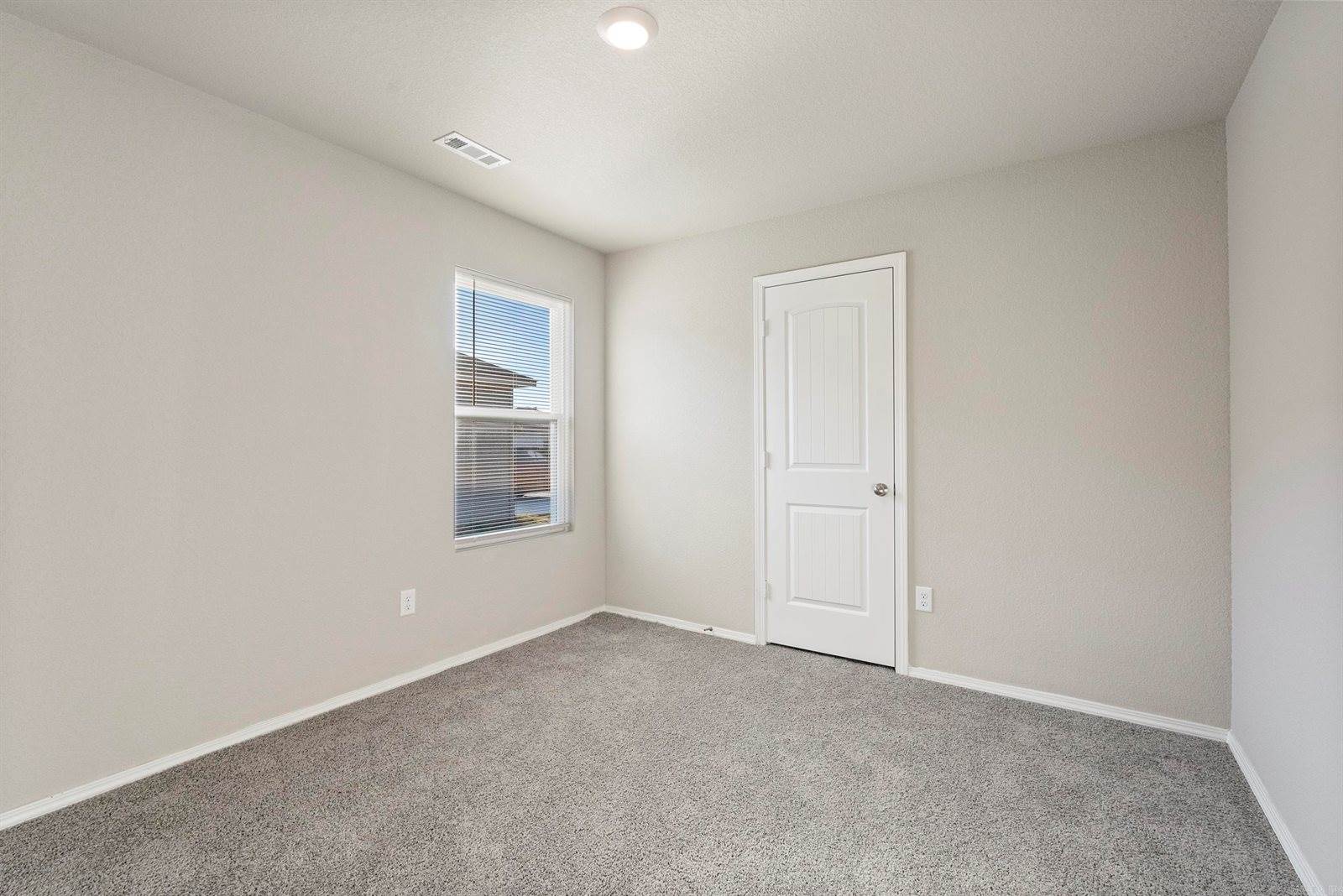 19 Curly Leaf Lane, Conway, AR 72032