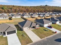 19 Curly Leaf Lane, Conway, AR 72032