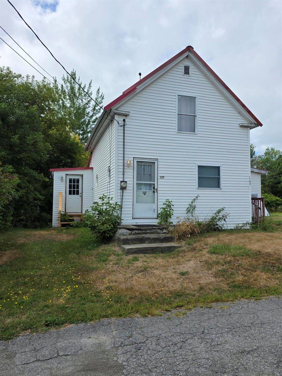 107 Cottage Street, Pittsfield, ME 04967
