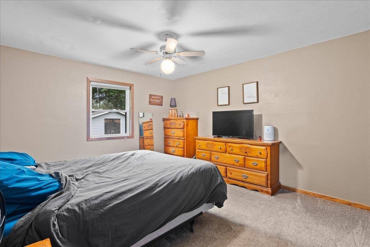 211 Chestnut Street, Marathon, WI 54448