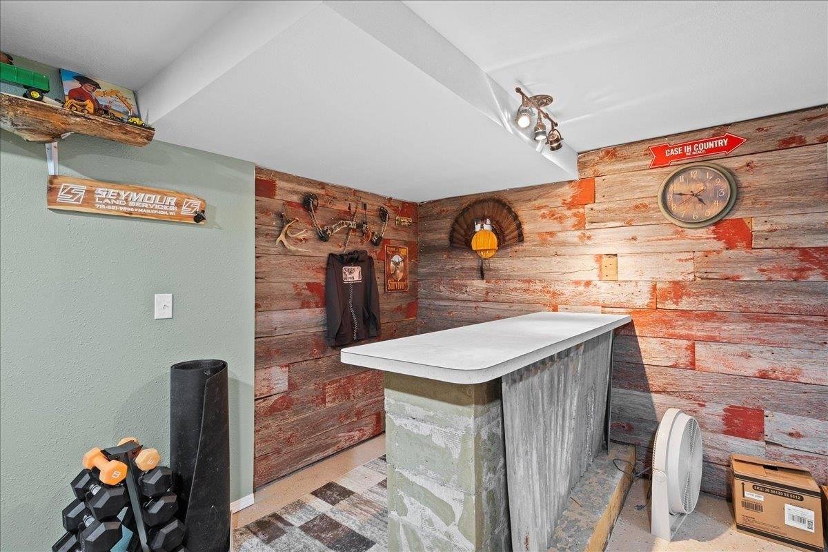 211 Chestnut Street, Marathon, WI 54448