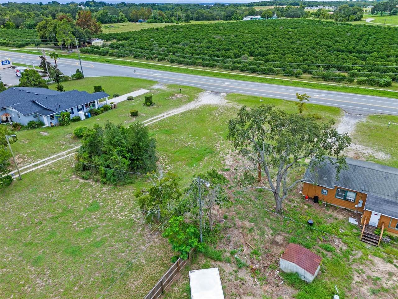 29644 FL-19, Tavares, FL 32778