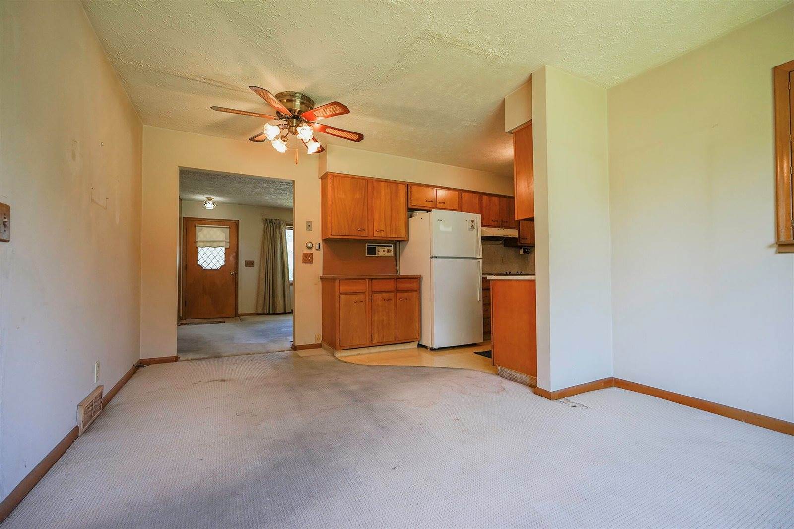 14 Virginia Hills Road, Council Bluffs, IA 51503