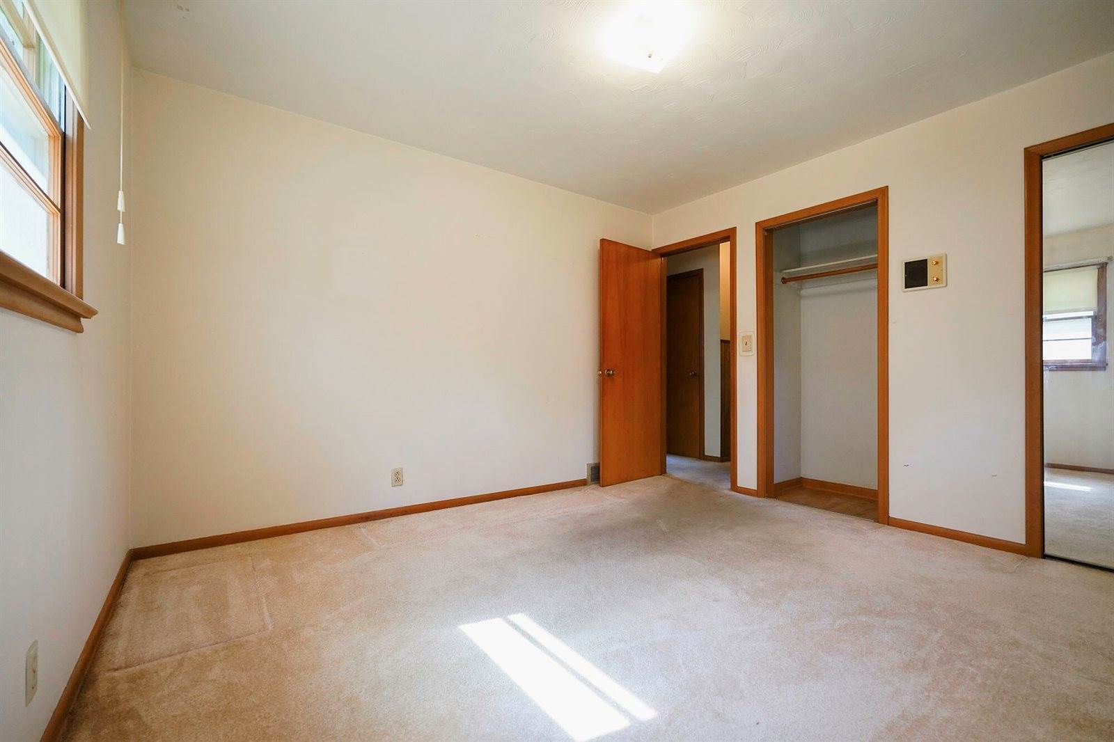 14 Virginia Hills Road, Council Bluffs, IA 51503