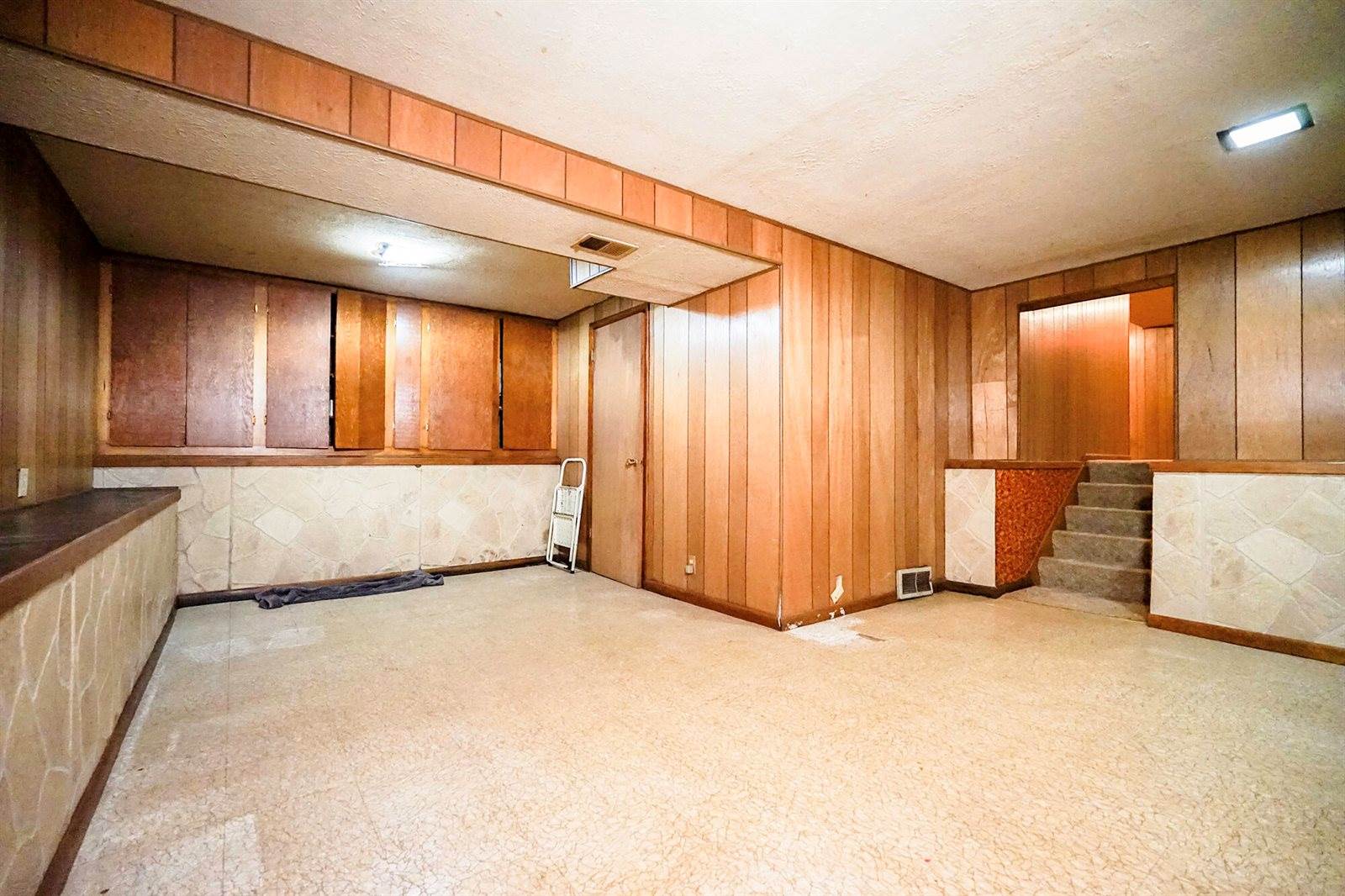 14 Virginia Hills Road, Council Bluffs, IA 51503