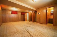 14 Virginia Hills Road, Council Bluffs, IA 51503