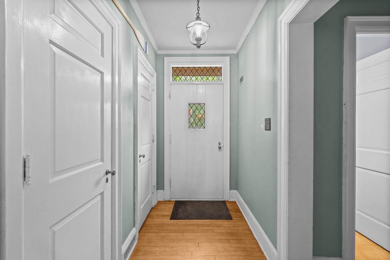 1316 ELLIS STREET #1417 Church Street, Stevens Point, WI 54481