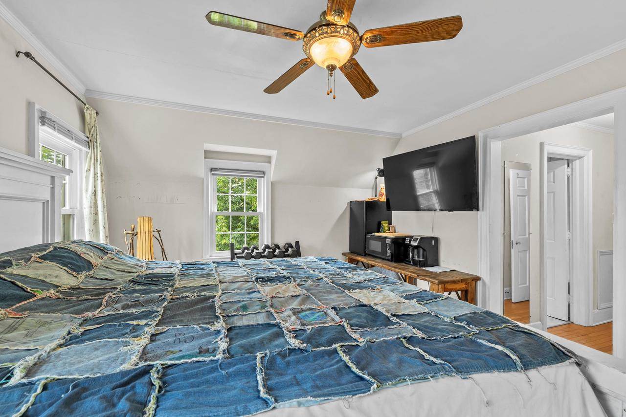 1316 ELLIS STREET #1417 Church Street, Stevens Point, WI 54481