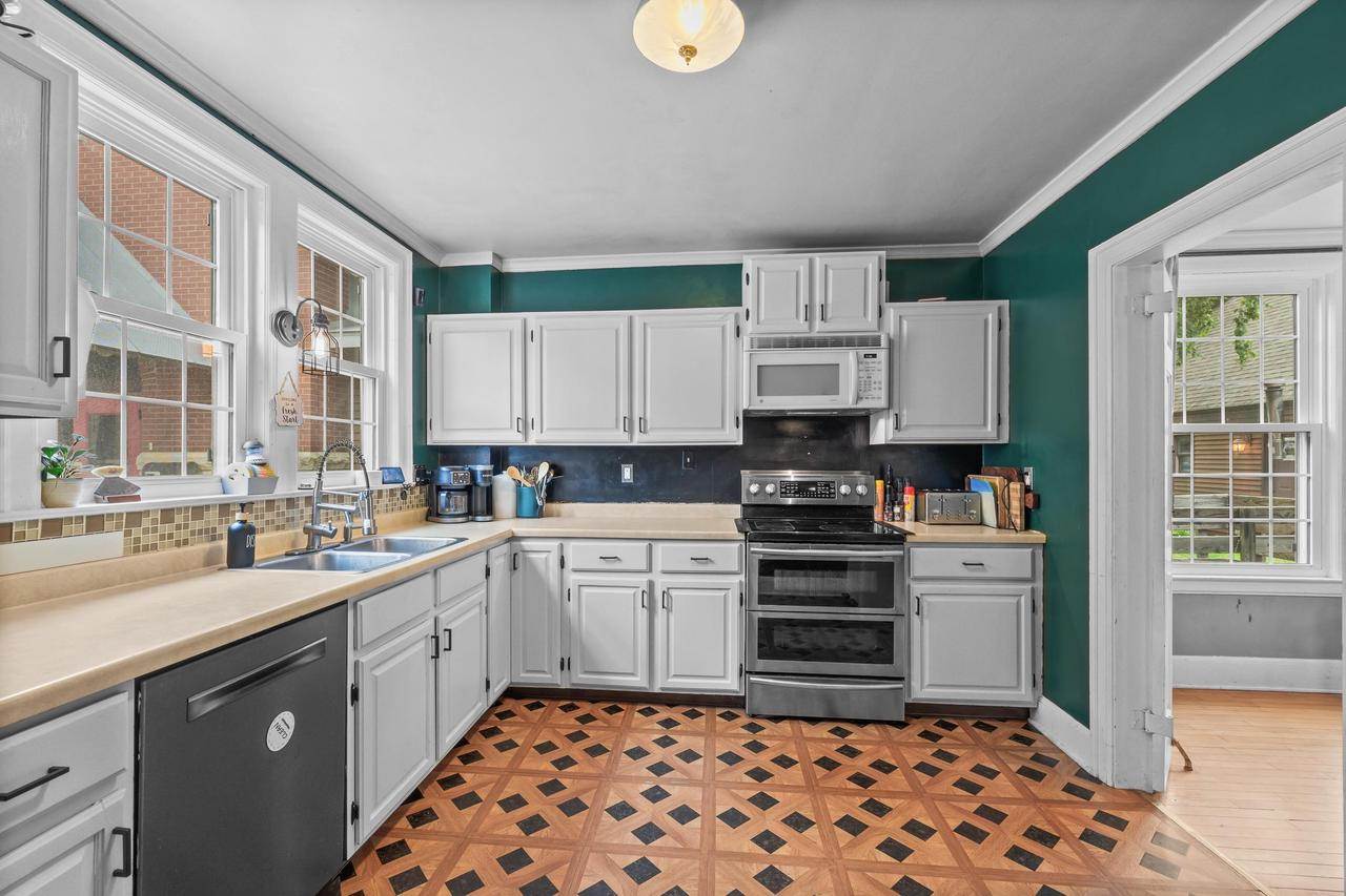 1316 ELLIS STREET #1417 Church Street, Stevens Point, WI 54481