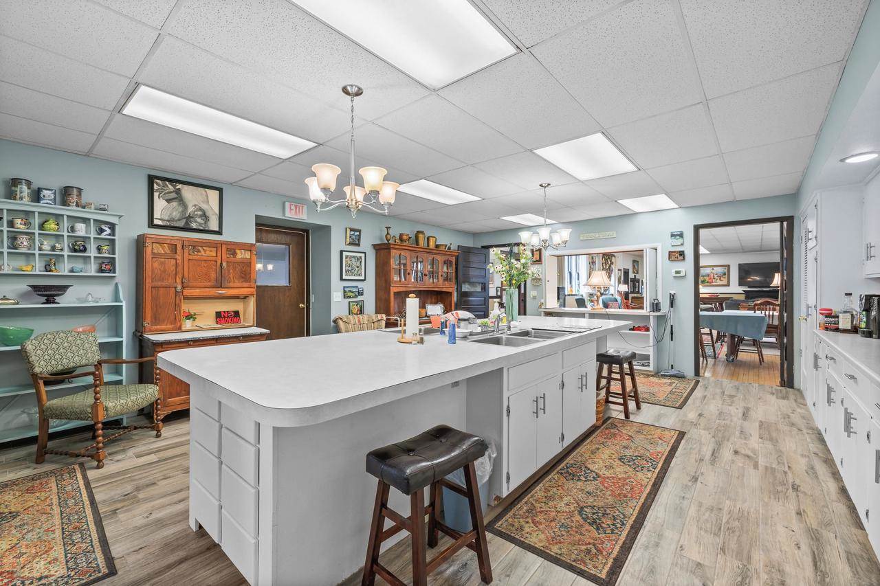 1316 ELLIS STREET #1417 Church Street, Stevens Point, WI 54481