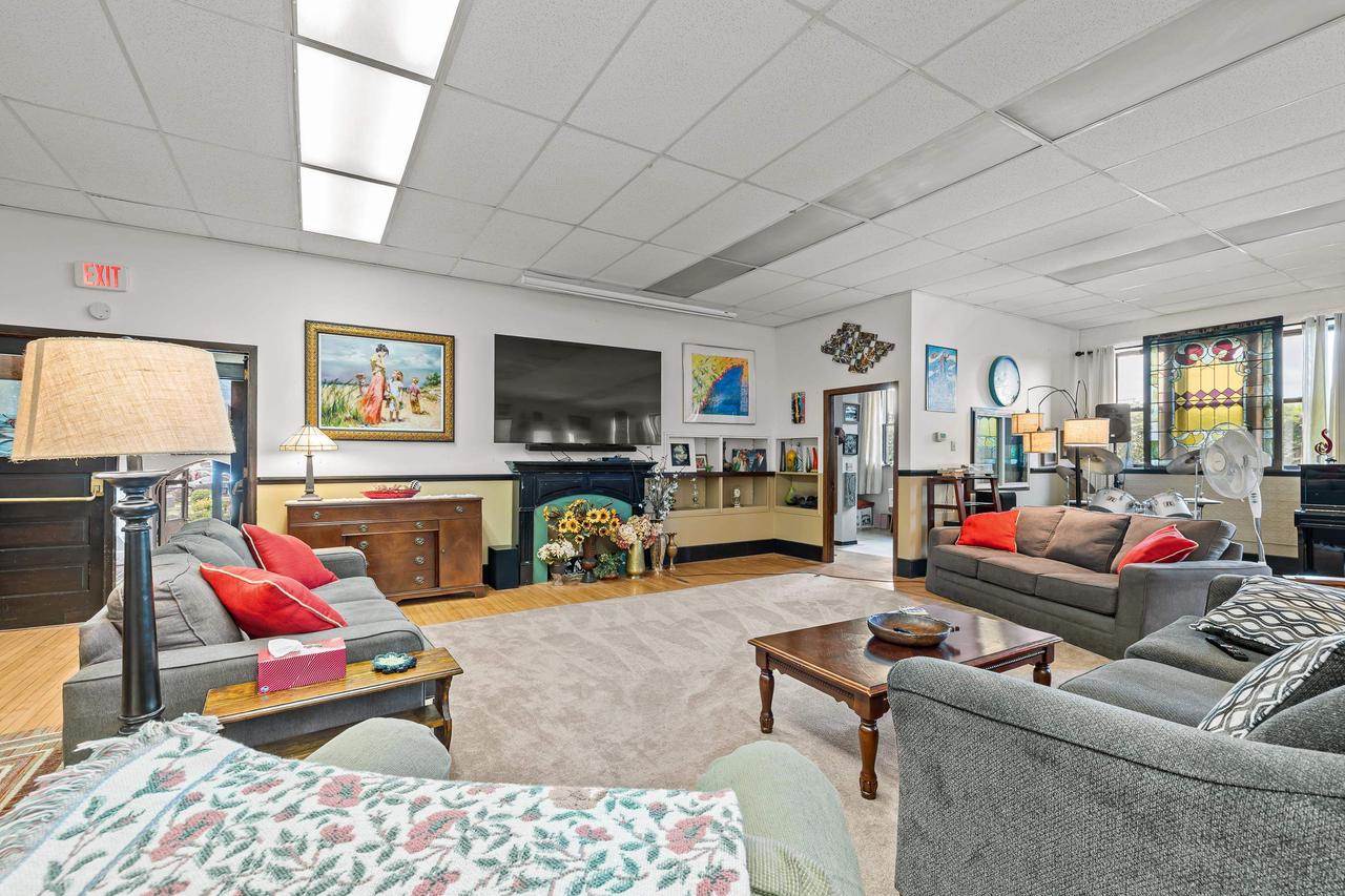 1316 ELLIS STREET #1417 Church Street, Stevens Point, WI 54481